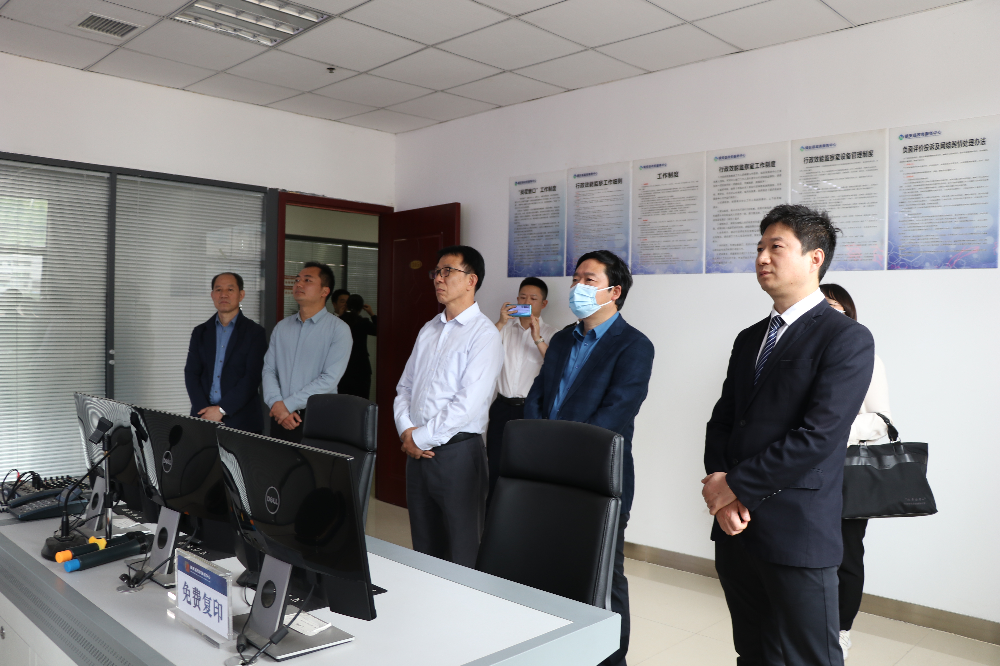 微生物最新研究进展，学习指南与详解步骤揭秘微生物领域新突破