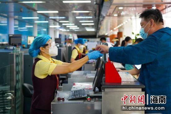 最新机场疫情，如何做好防护，安全出行