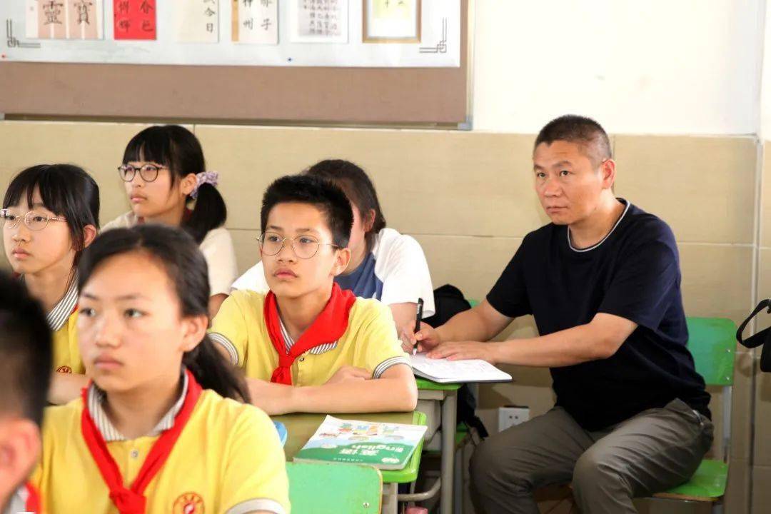 七系最新款科技引领潮流，时代精品之选