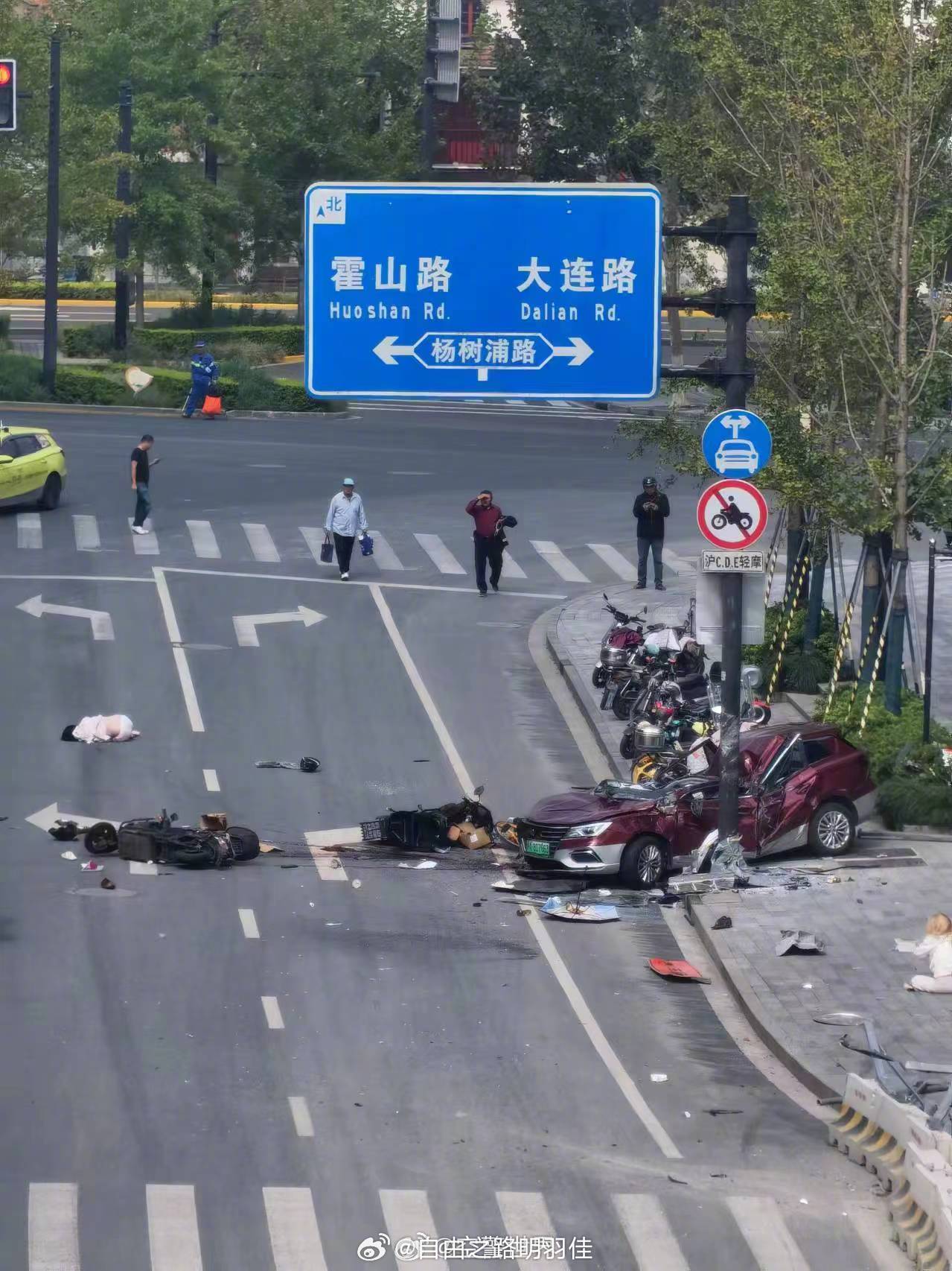 上海车祸最新报道，事故现场及救援情况更新