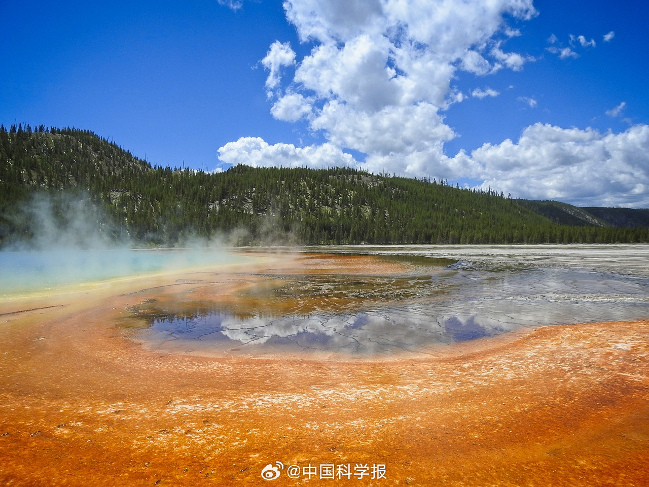 黄石公园火山最新动态更新，最新消息揭秘