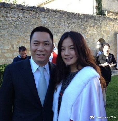 赵薇黄有龙最新动态，探索自然美景之旅，寻找内心平和之地