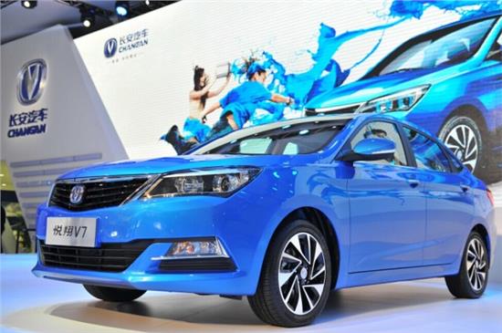 长安悦翔V7最新动态,科技升级重塑驾驶体验