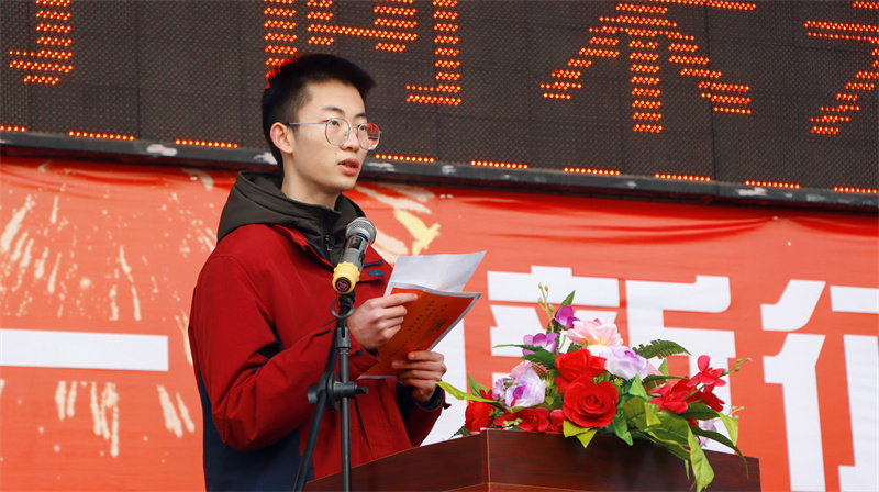 万载县胡新明的新任命,力量变革与学习魅力展现