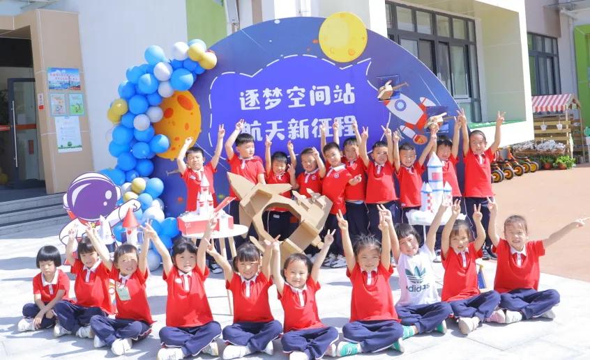 郑东龙湖一号最新进展,郑东龙湖一号最新进展,科技重塑生活,未来触手可及