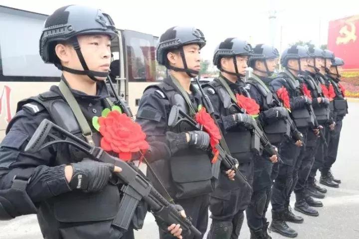 WWE 2017年5月30日最新一期三大看点深度解析及精彩回顾