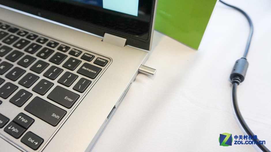 戴尔最新款笔记本2015灵越系列，时尚与性能的完美融合