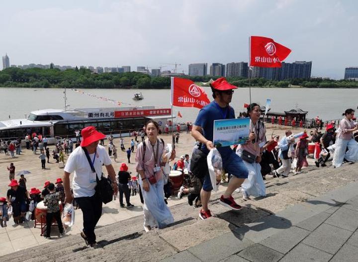 衢州人才网最新八小时制招聘信息,梦想起航,自信成就精彩未来