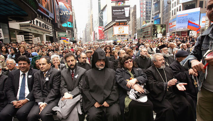 246天天天彩天好彩资料大全二四,时代变革评估_创意设计版95.208