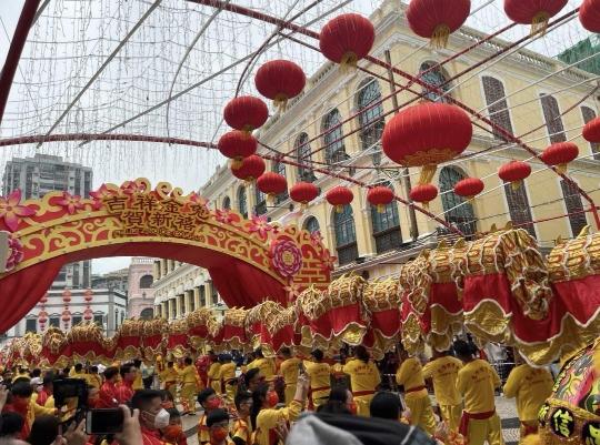 今天晚9点30开正确生肖,科学数据解读分析_商务版95.238