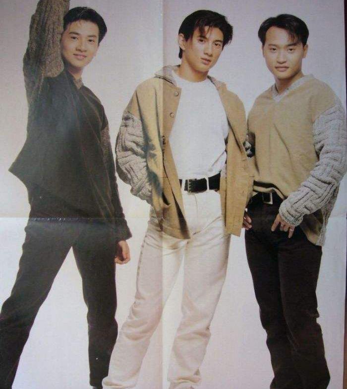 易烊千玺最新科技代言,引领未来生活新风尚,展现新星魅力