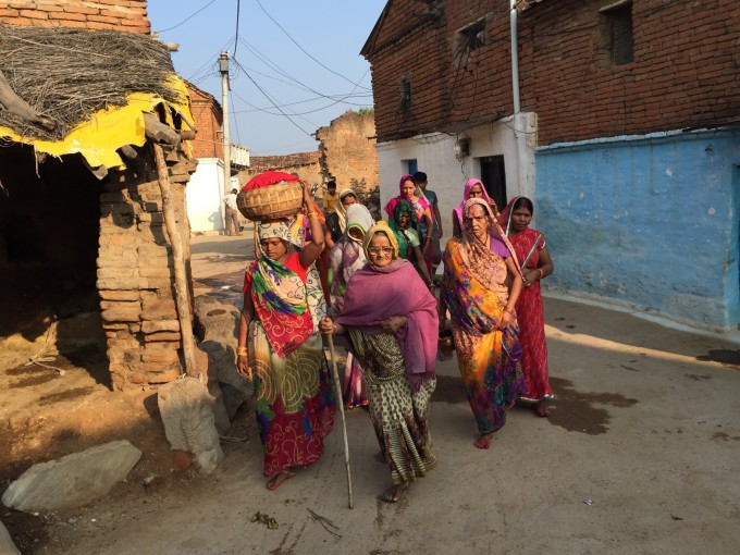 印度尼泊尔边境最新动态,小巷风情与独特小店探访记