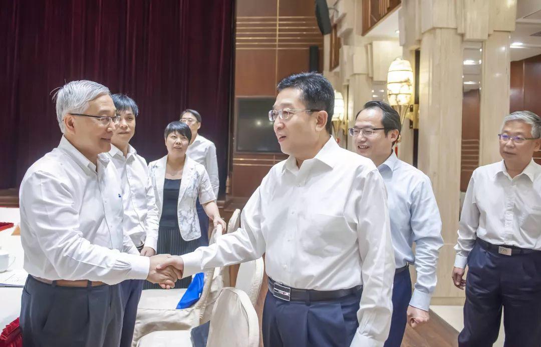 上海公安道路最新动态,时代进步下的安全保障进展