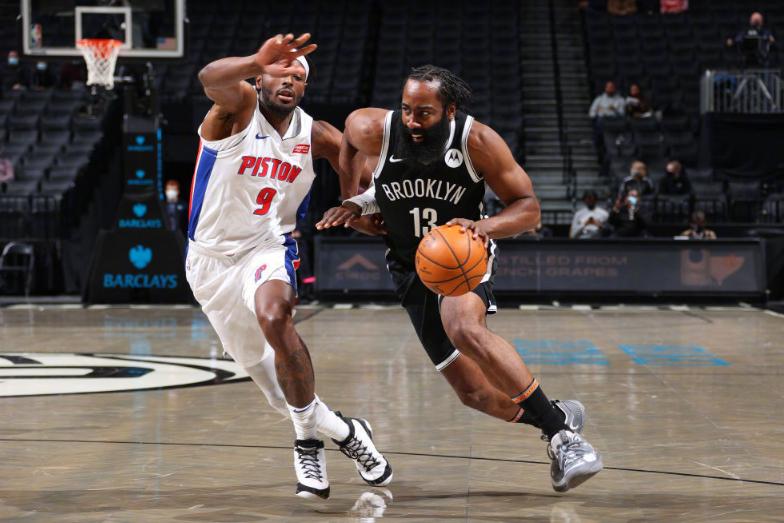 火箭最新哈登交易方案及其下的温馨日常解读