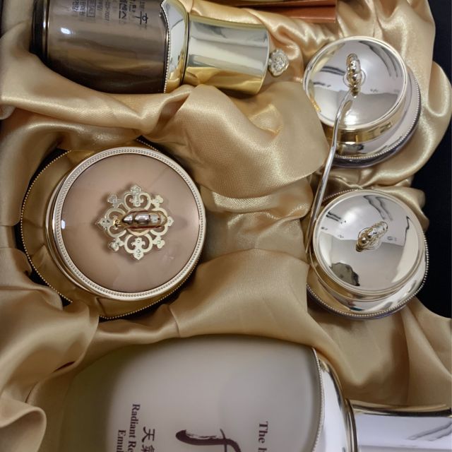 天气丹水乳最新套盒,时光之秘,开启美丽新纪元