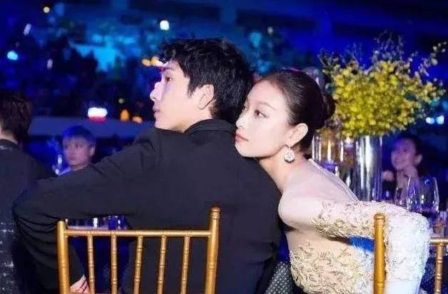 娱乐圈最新恋情公布,与大自然的浪漫乐章