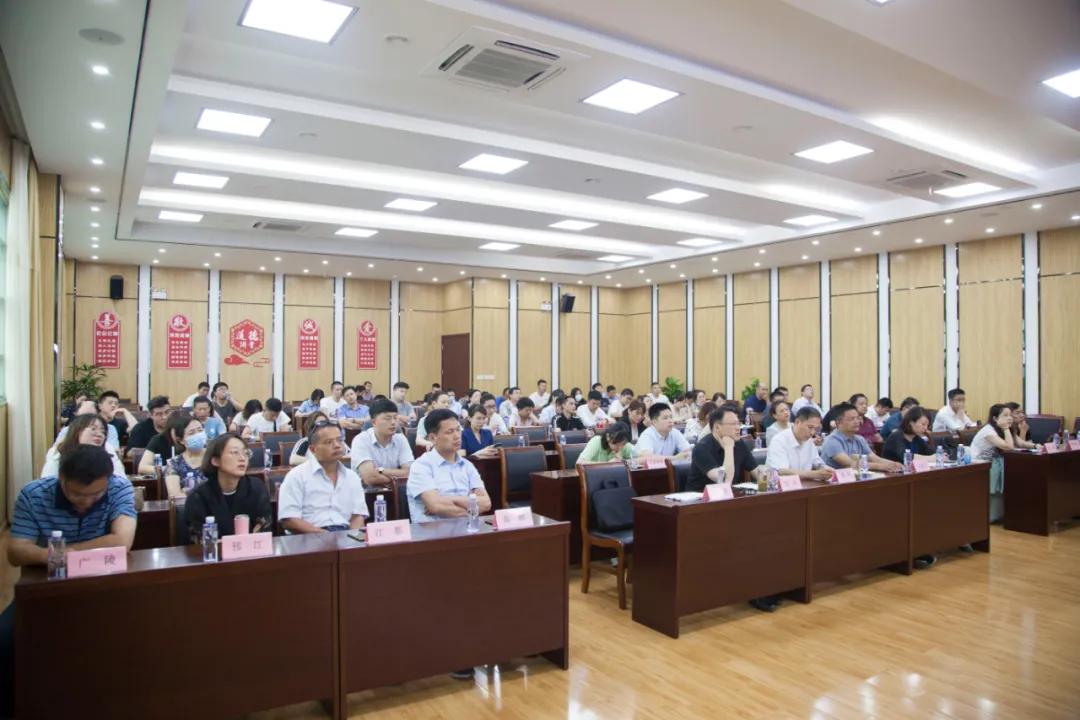 探索未来商业领域的新机遇,最新创业项目指南(2021年)