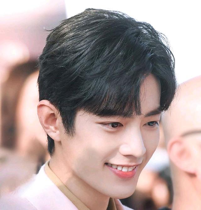 肖战律师最新动态揭秘,科技助力法务,智能法律服务新体验