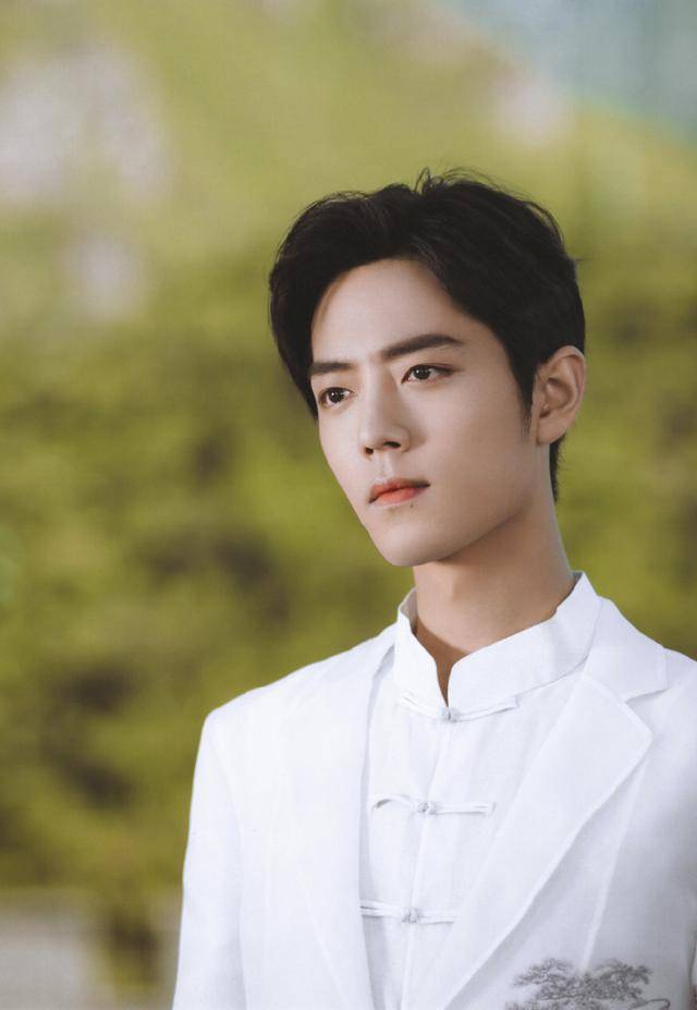 肖战与杨紫最新路透照曝光,星光闪耀的时代记忆之旅