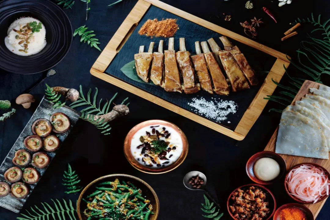 二三四五最新动态揭秘,小巷特色小店的独特魅力探索