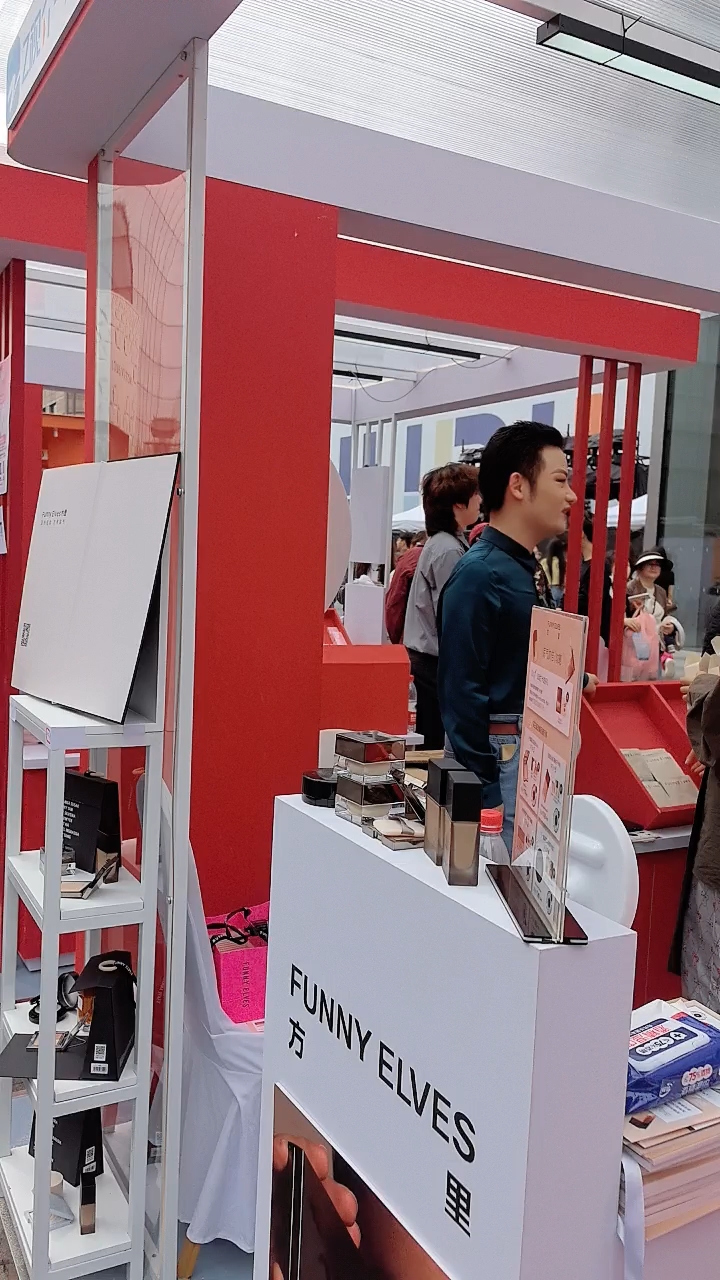 万方发展最新动态,小红书热议话题引领未来趋势