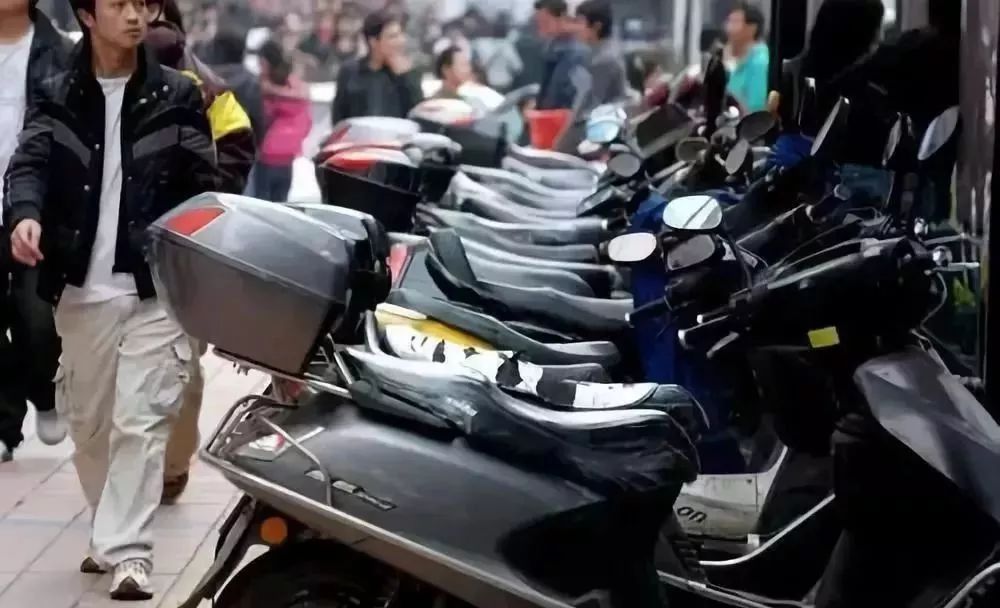 最新电动车罚款解析,探索自然美景不受阻碍的指南