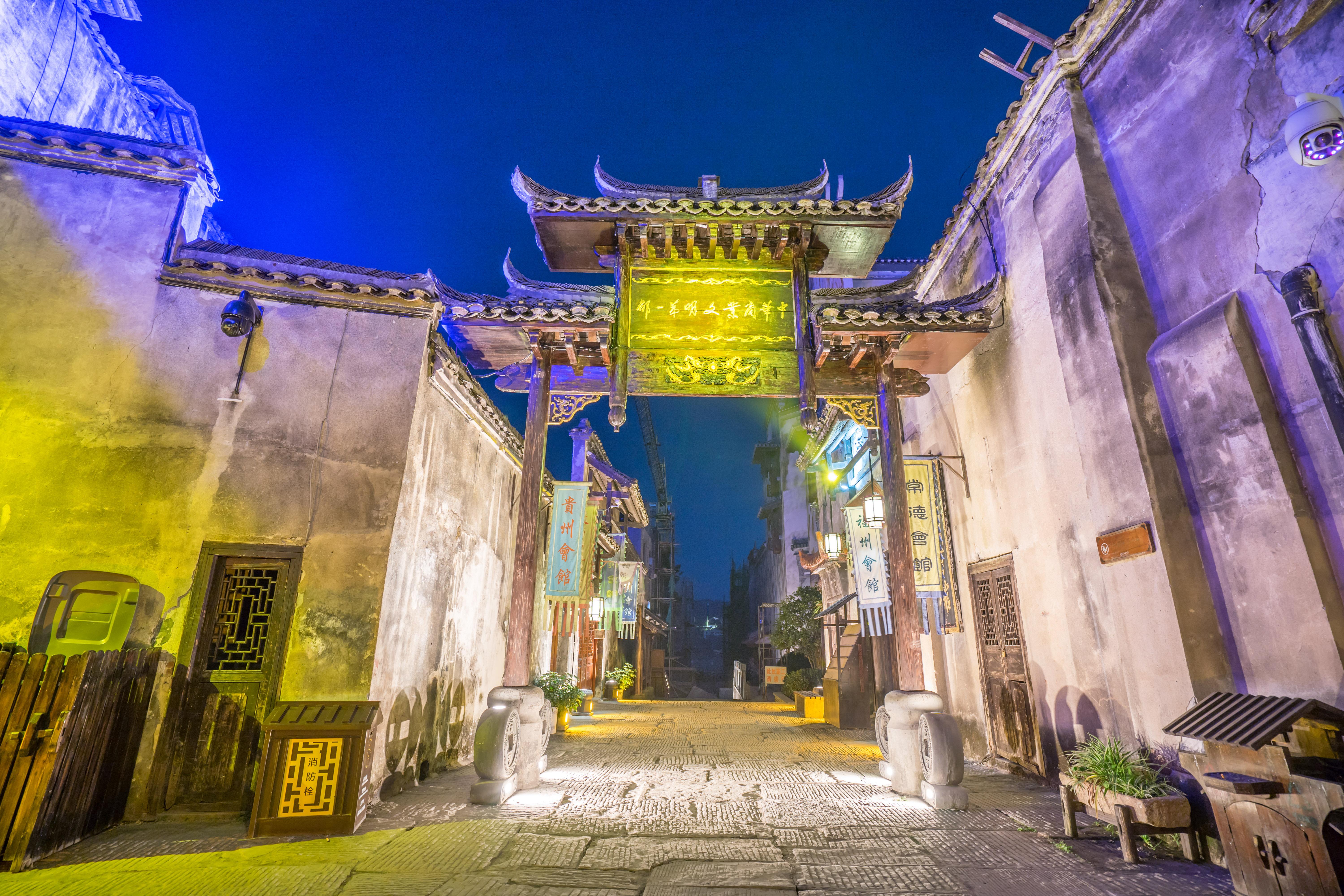 小巷深处的舞蹈宝藏,最新流行舞蹈视频 2019热舞盘点