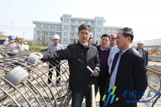 泰州张龙根的最新动态,力量蜕变与学习魅力展现